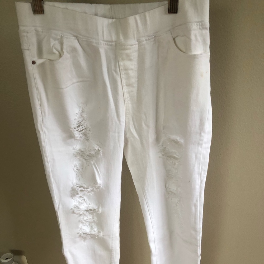 White distressed Jeans